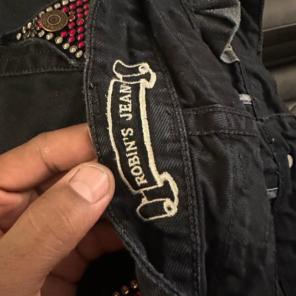 Jeans - Picture 2 of 4